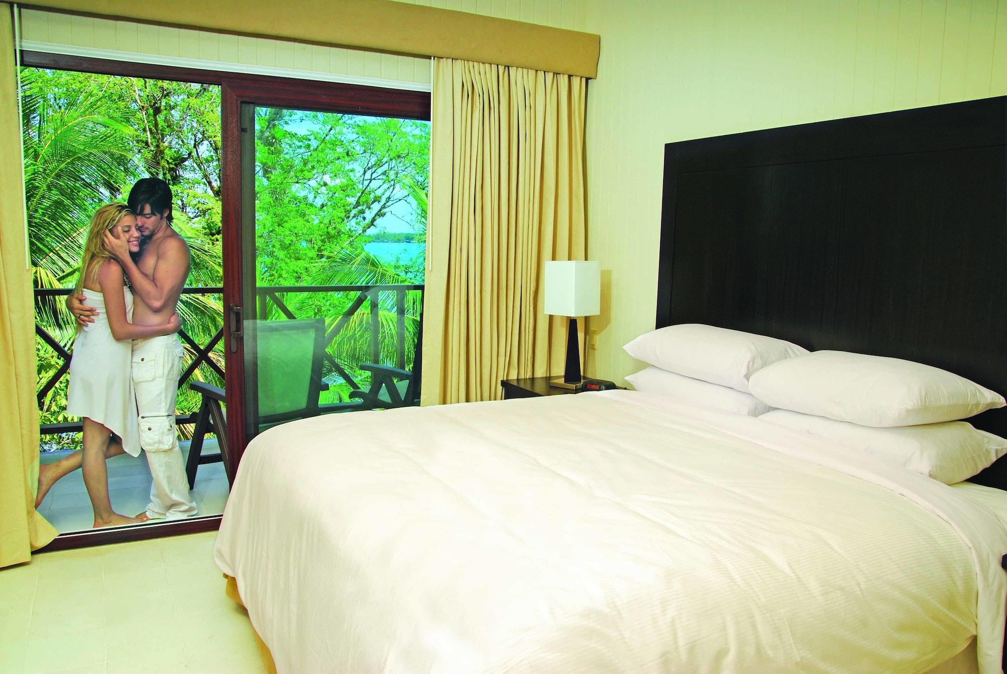 Playa Tortuga Hotel And Beach Resort Bocas Town Cameră foto