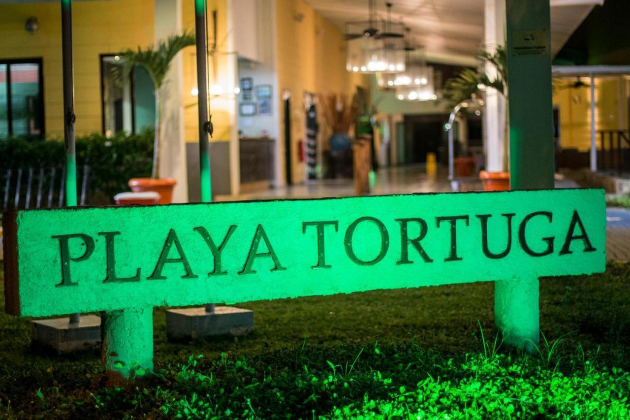 Playa Tortuga Hotel And Beach Resort Bocas Town Exterior foto