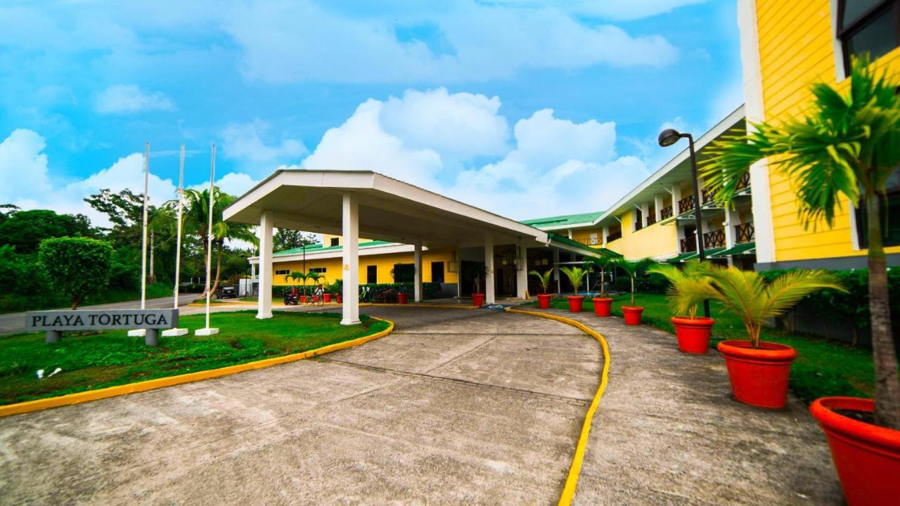 Playa Tortuga Hotel And Beach Resort Bocas Town Exterior foto